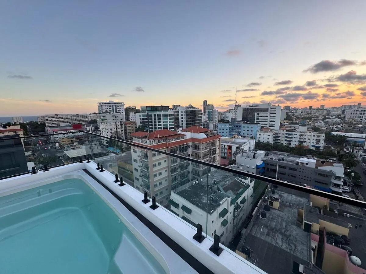 Luxury Modern 2 Bedroom Apt Kingbed,Pool,Gym,Rooftop سانتو دومينجو